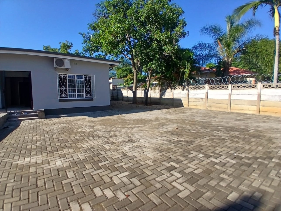 To Let Commercial Property for Rent in Bodorp North West